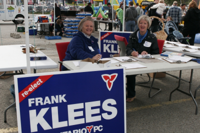 Frank-klees-bbq-newmarket-2011-6882